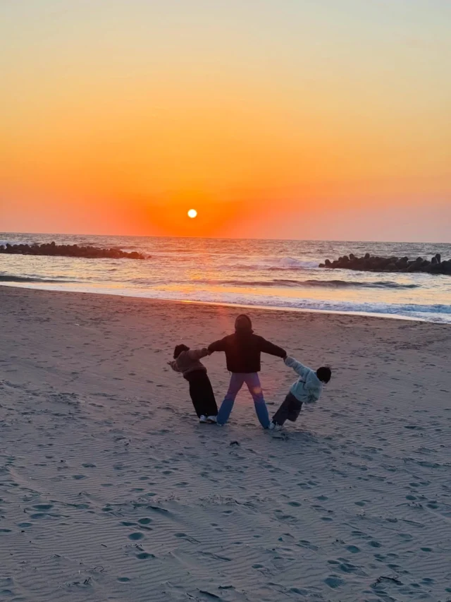 お出かけスポット行ってみた😄

キララ多岐🏖️
仁摩サンドミュージアム近くの公園🛝

#島根 #浜田 #出雲 #親子でお出かけ #公園